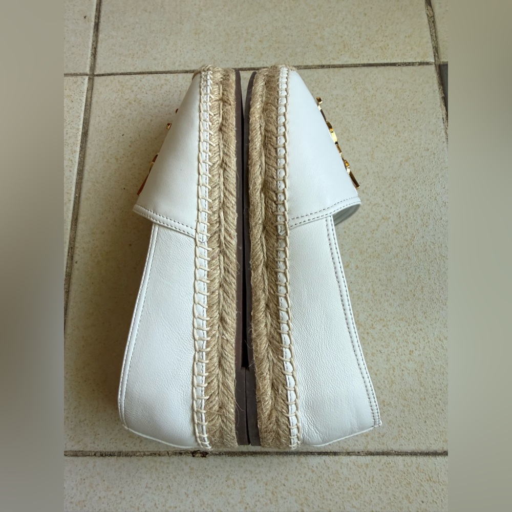 Saint Laurent White Leather Espadrille Flats with Gold Logo - Picture 10 of 10